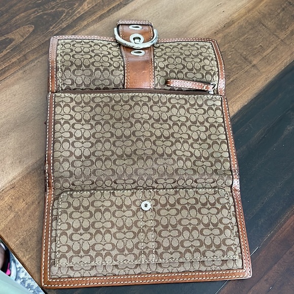 Coach Satchel + Matching Wallet - Picture 11 of 12